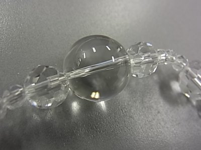 画像1: 水晶玉入りブレスレット