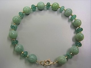 翡翠(ひすい・ジェダイト)___☆5月誕生石 - 三幸物産株式会社 eArth +