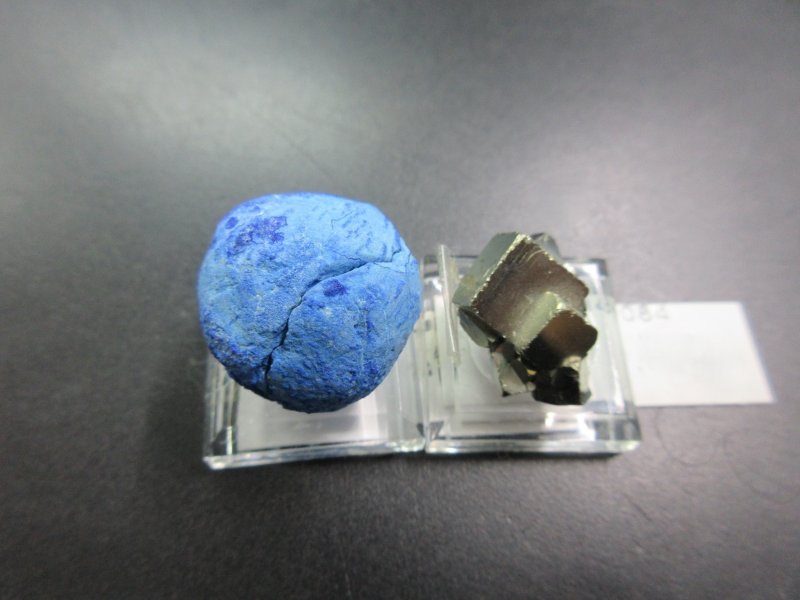 画像3: アズライトのペア原石&パイライト原石 (3)