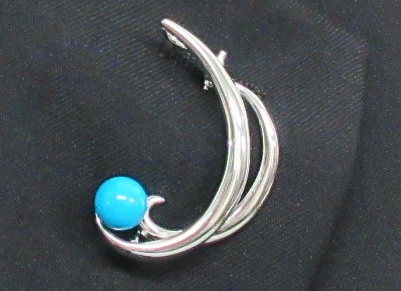 画像5: Sivler925 スリーピングビューティー産ターコイズ デザイン ブローチ&イヤリング (5)