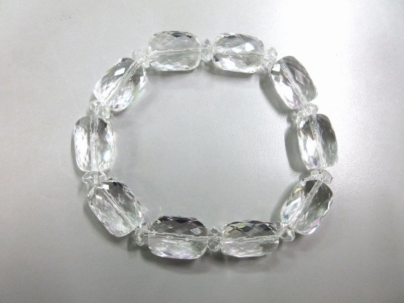 画像1: 天然水晶クッションファセット ブレスレット (1)