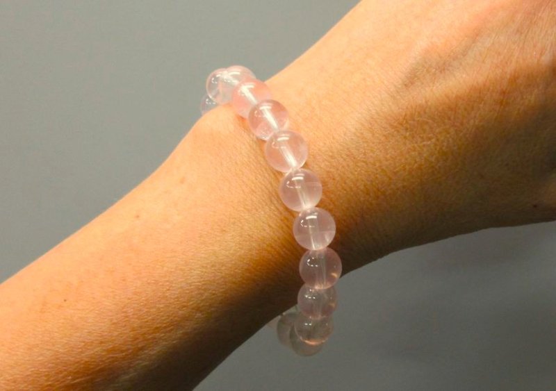 画像2: 美ローズクォーツ10mm玉ブレスレット (内周16.5cm) (2)