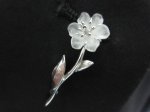 画像1: 水晶のお花の ピンブローチ (1)