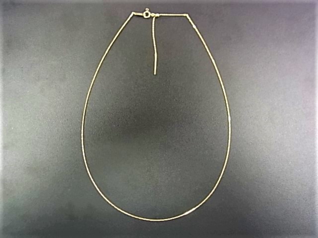 手頃で便利で美しい K18 オメガネックレス 41.5~47cm